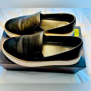 Vince Camuto Black Remmeya Leather Platform Slip On Sneakers Size 8